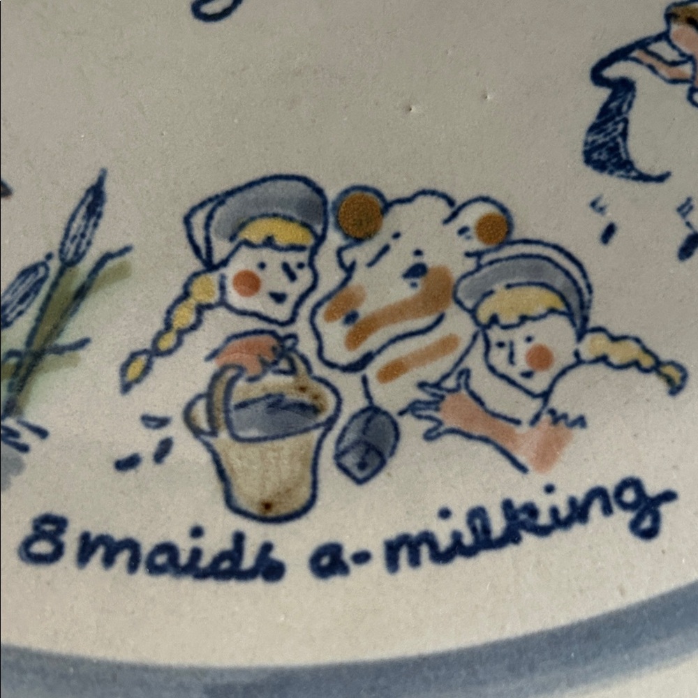 Vintage Louisville Stoneware -  The Twelve Days of Christmas Decorative Plate - Picture 8 of 16